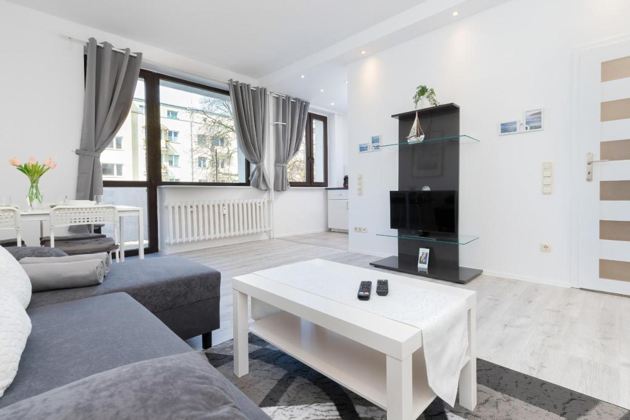 Apartments Riviera Swietojanska By Noclegi Renters Gdynia Extérieur photo